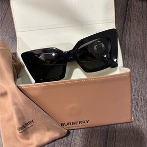 Burberry Black Cat-Eye Sunglasses